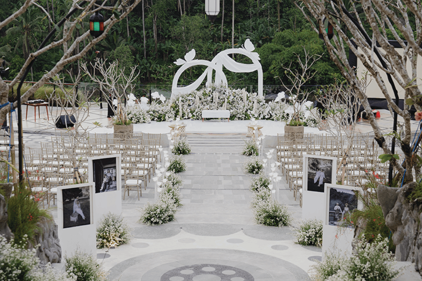 Elegant wedding reception dinner for guests at Sanggraloka Ubud