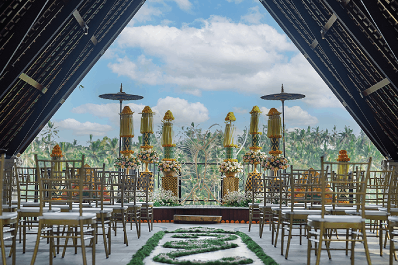 Elegant tropical wedding decoration at Sanggraloka Ubud luxury wedding venue